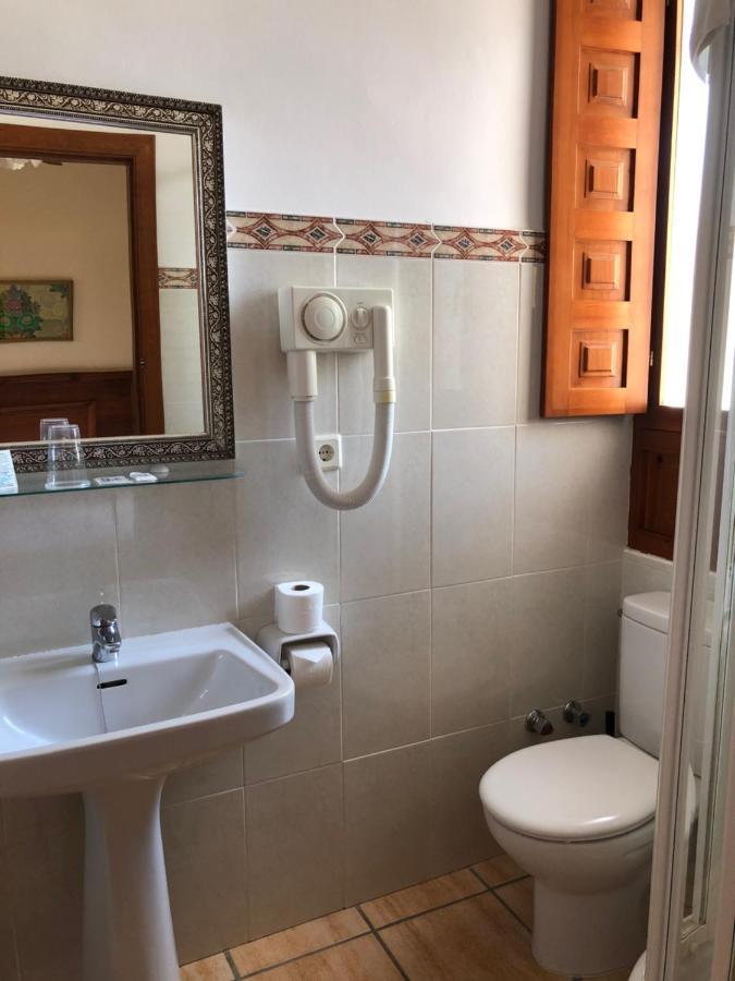 Hostal Loreto Денія Екстер'єр фото