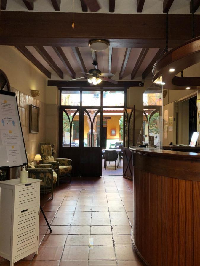Hostal Loreto Денія Екстер'єр фото
